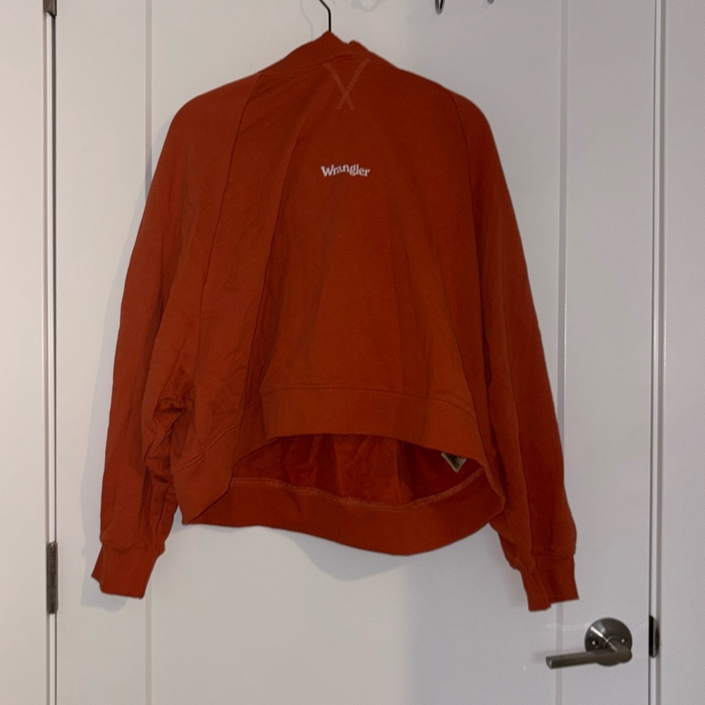 Cropped Wrangler Hoodie